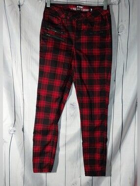 Hot Topic Black And Red Plaid Hi-Rise Punk Grunge Emo 90’s Super Skinny Jeans